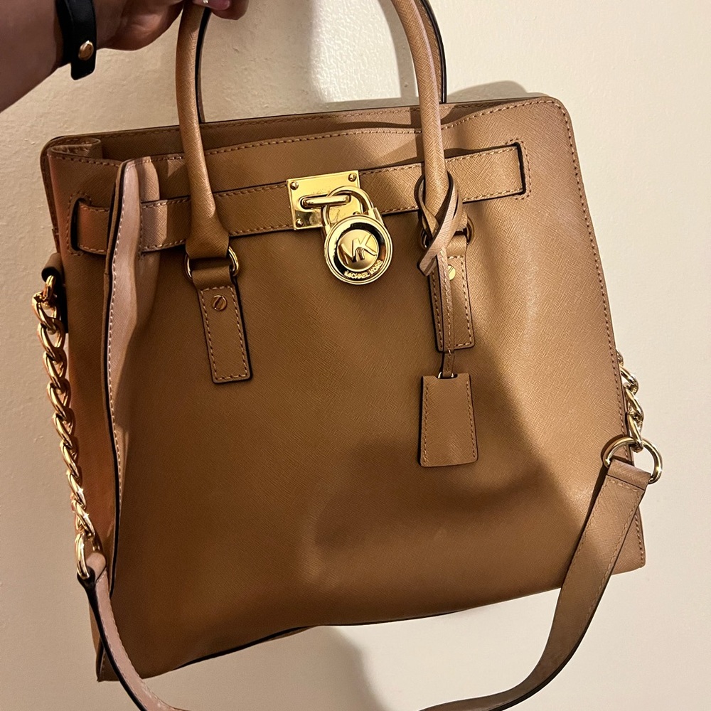 Michael Kors Hamiltion Bag